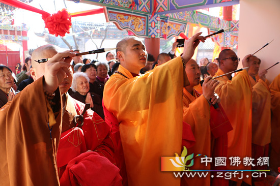 云南大理罗荃寺隆重举行天王殿落成暨佛像开光庆典法会