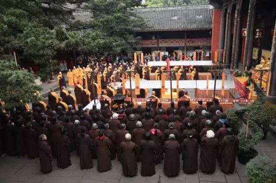 成都文殊院举行2016年玄奘大师舍利瞻仰法会