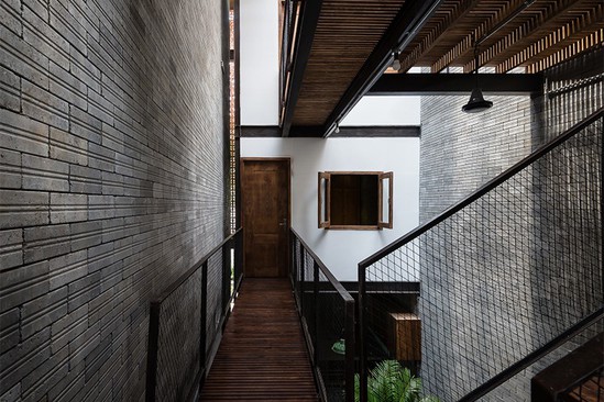 疏朗质朴的佛教信徒的家