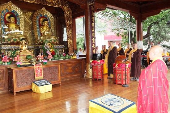 北京灵光寺佛牙塔2016年度首次隆重免费开放瞻仰