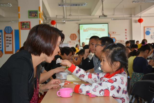 感恩孝亲 不忘初心：南普陀义工服务社进社区活动