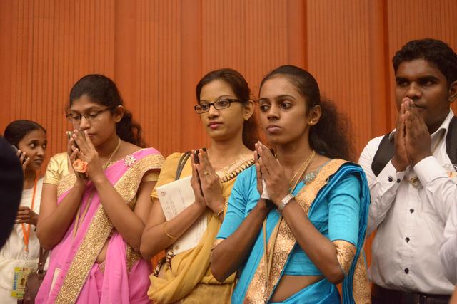 第十四届联合国卫塞节盛大开幕 世界同庆