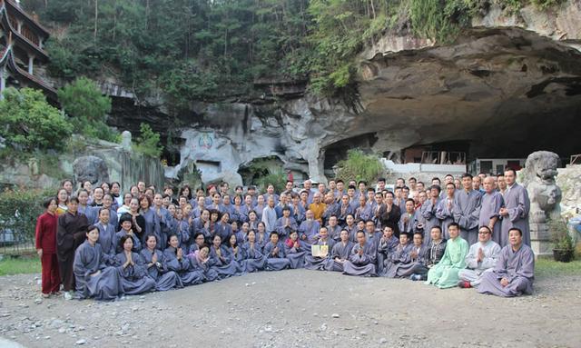 天台山慈恩寺夏季“禅修月”公告