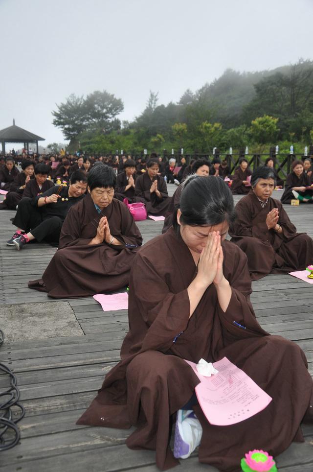 庆云寺举办慈航菩萨回归祖庭10周年拜山法会