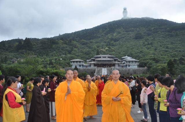 庆云寺举办慈航菩萨回归祖庭10周年拜山法会
