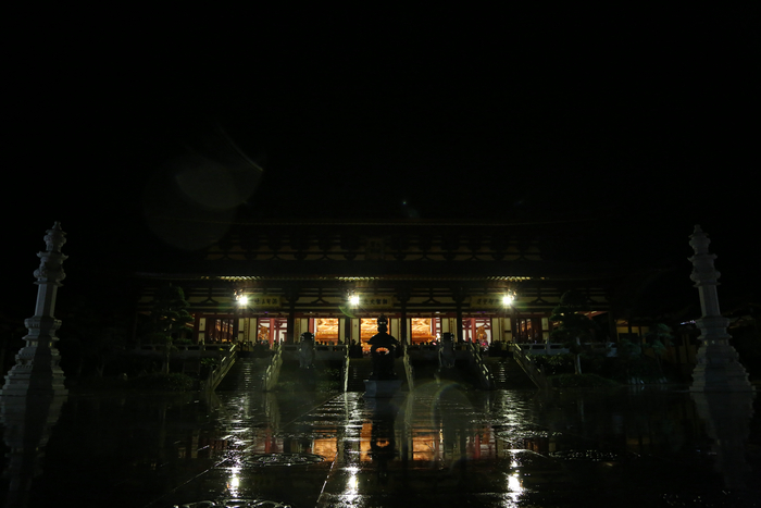 净土苑举行药师佛圣诞祝圣法会