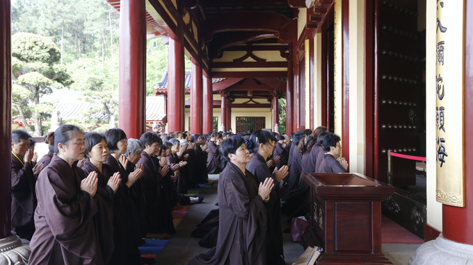 净土苑“五一”佛七之三皈五戒