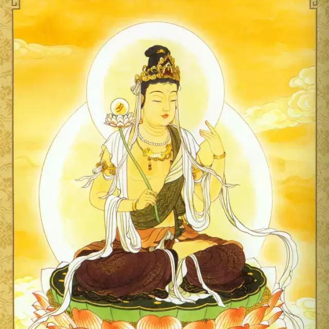 今日八月十五中秋节，恭迎月光菩萨圣诞！