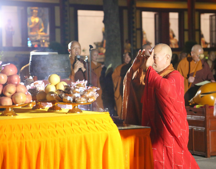 净土苑举行月光菩萨圣诞祝圣法会