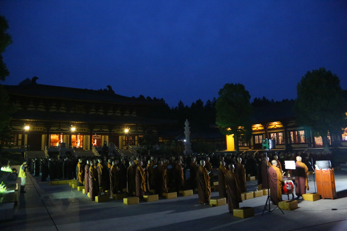 净土苑举行月光菩萨圣诞祝圣法会