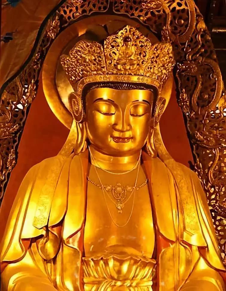 今日恭迎观世音菩萨出家日!观音妙智力,能救世间苦! 今日恭迎观世音菩萨出家日!观音妙智力,能救世间苦!