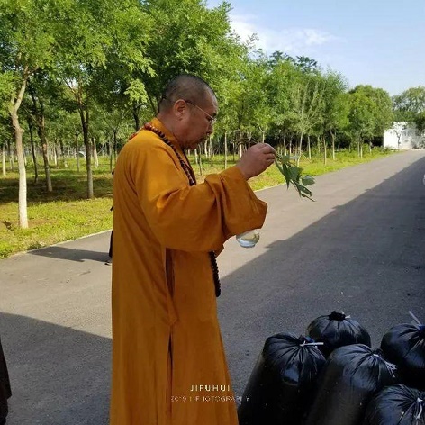 明日,积福慧启建己亥年第二十期放生法会!随喜参加! 明日,积福慧启建己亥年第二十期放生法会!随喜参加!