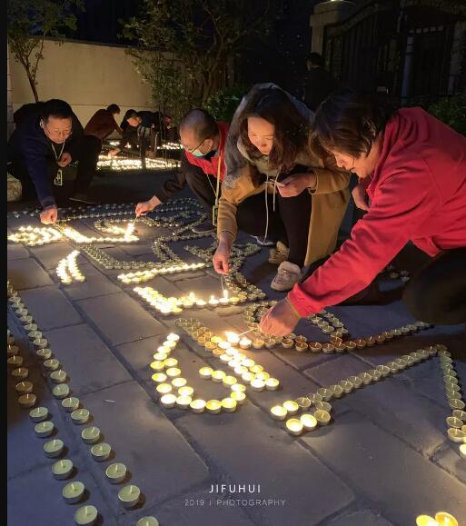 明日燃灯节！积福慧供灯共修正在进行中……
