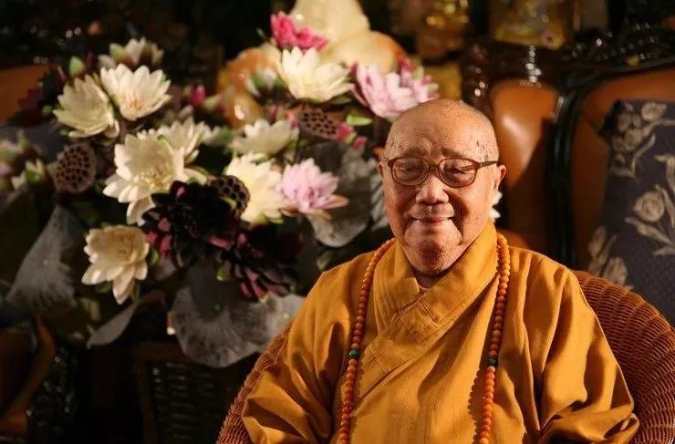 今日本焕长老圆寂七周年纪念日!祈愿长老不舍众生,乘愿再来! 今日本焕长老圆寂七周年纪念日!祈愿长老不舍众生,乘愿再来!