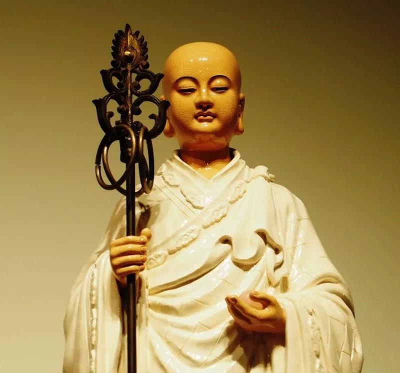 今日恭迎地藏王菩萨圣诞祈愿众生离苦得乐究竟解脱