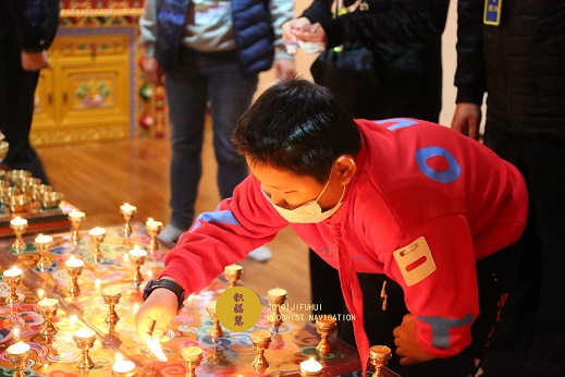 明日文殊菩萨成道日！积福慧供灯共修正在进行中……