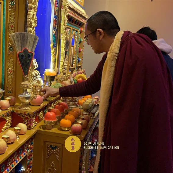 明日文殊菩萨成道日！积福慧供灯共修正在进行中……