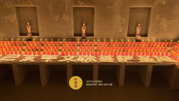 明日文殊菩萨圣诞，积福慧供灯共修正在进行中……