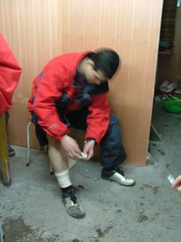 解去一天的绑腿