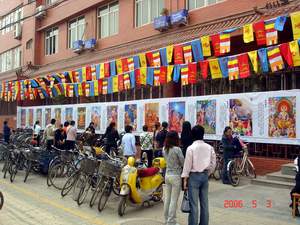 请点击打开《佛本生故事》专栏欣赏