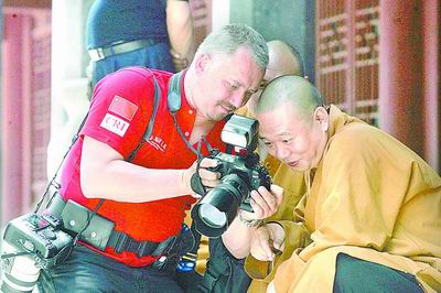 “我终于叩响了少林寺山门”——“中俄友谊之旅·中国行”采访团少林寺行记