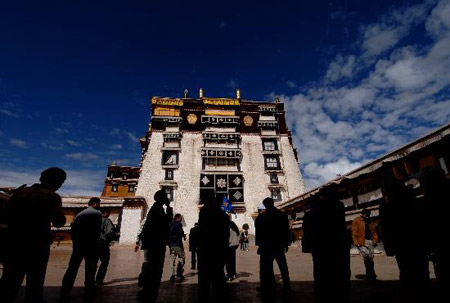 组图：布达拉宫12处景点维修完毕对外开放