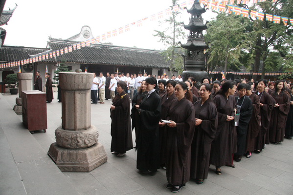 照片 002_缩小大小.jpg