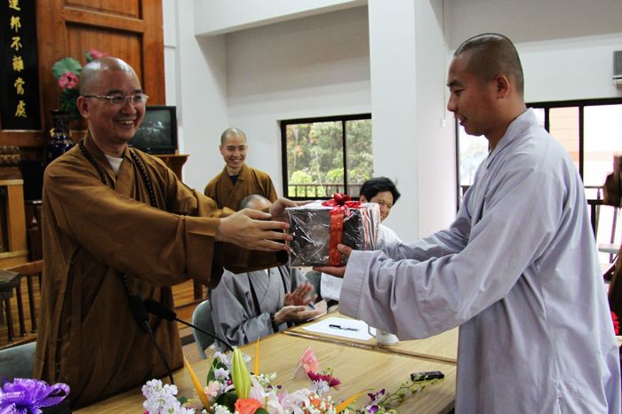 福建省佛学院2008级预科班毕业典礼在福州举行