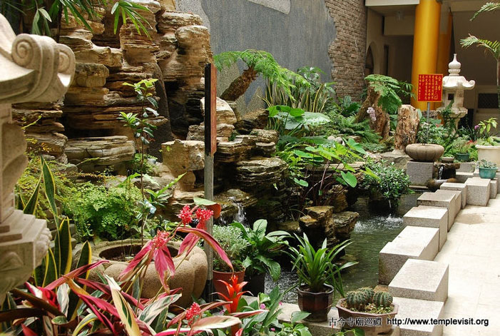 按此在新窗口浏览图片