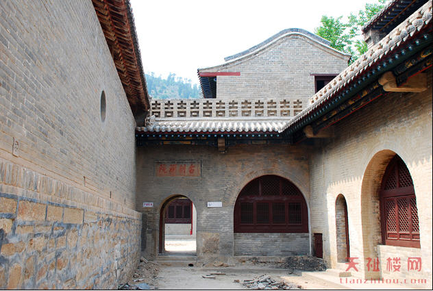 按此在新窗口浏览图片