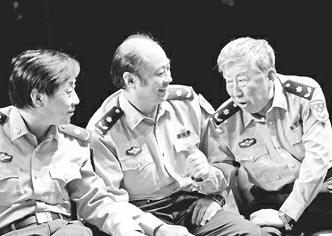 文汇报:阎肃不老的歌