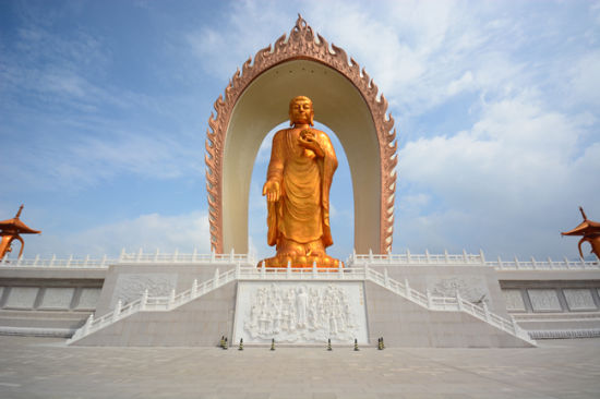 末世悲凉幸佛来救