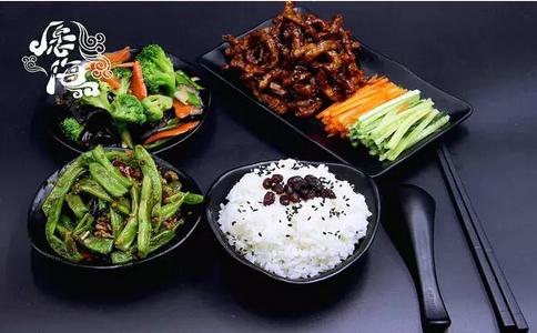 女星杨蓉，在京城推广纯素外卖